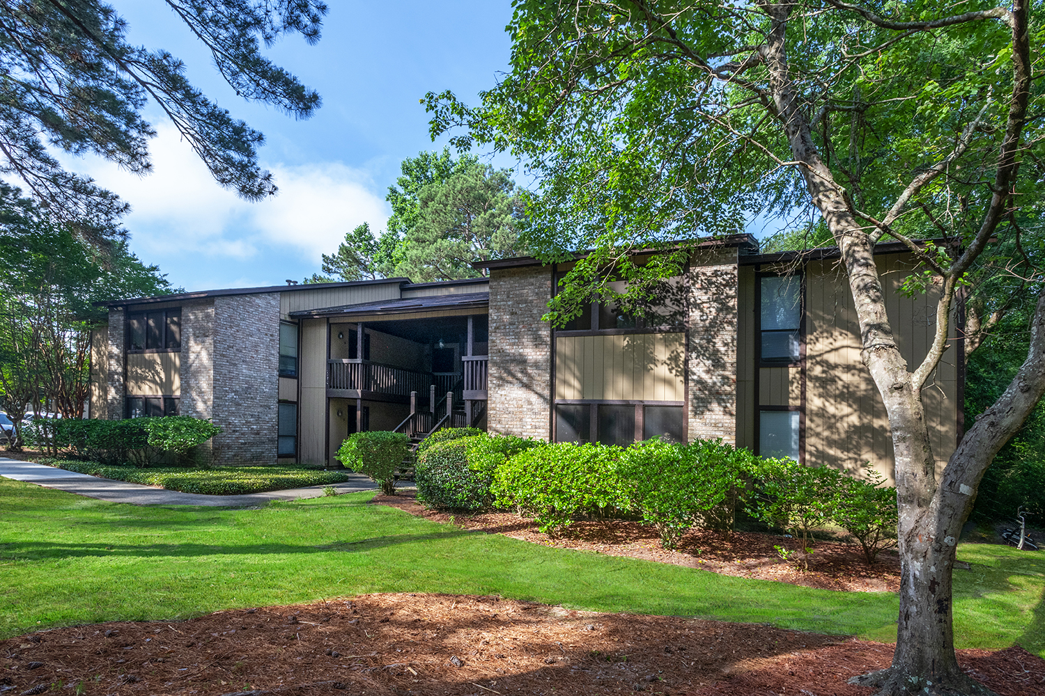 Castlegate Windsor Park The Multifamily Advisory Group at Cushman